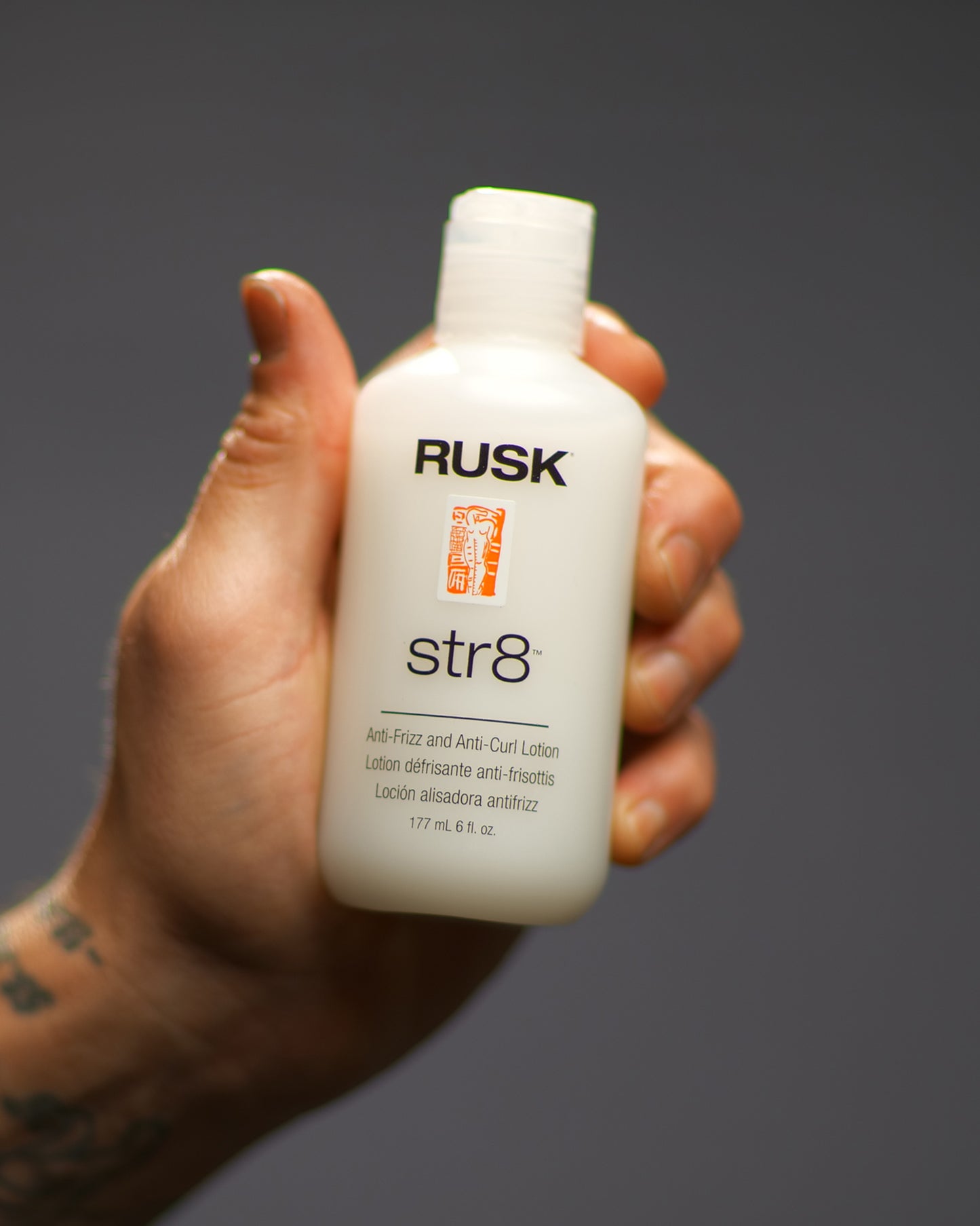 STR8 - Anti-Frizz and Anti-Curl Lotion